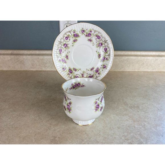 Queens Rosina Fine Bone China Purple Violet Buds Tea Cup And Saucer Set - Picture 3 of 10